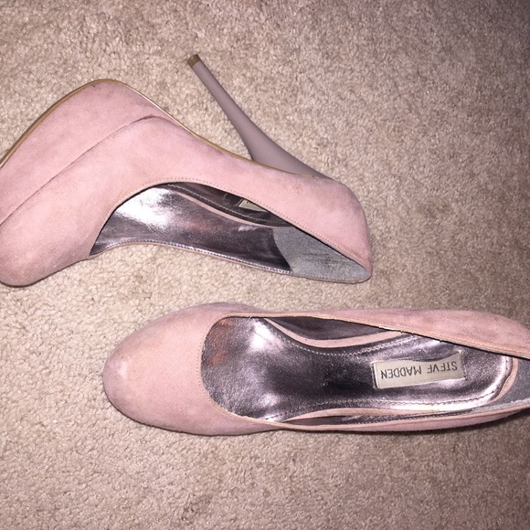 Steve Madden Shoes - Pale Pink Steve Madden Pumps